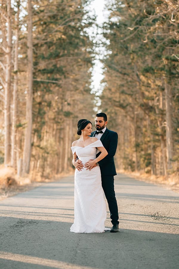 romantic-summer-wedding-limassol-peach-roses_04x