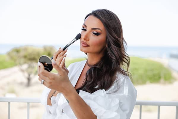 romantic-summer-wedding-skyros-baby-breath_05