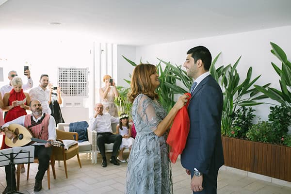 stunning-summer-wedding-galu-seaside-larnaca-romantic-fairyights_47