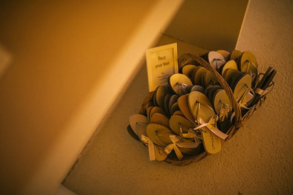 stunning-summer-wedding-galu-seaside-larnaca-romantic-fairyights_81