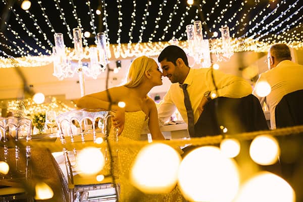 stunning-summer-wedding-galu-seaside-larnaca-romantic-fairyights_93x