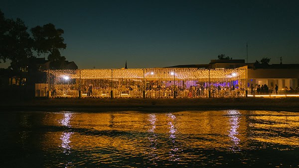 stunning-summer-wedding-galu-seaside-larnaca-romantic-fairyights_94