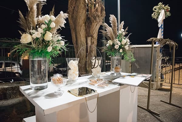 summer-military-wedding-ioannina-pampas-grass-white-flowers_15
