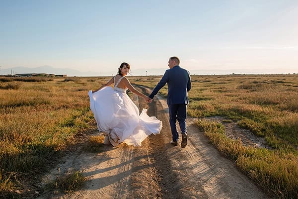 summer-military-wedding-thessaloniki-colorful-blossoms_05