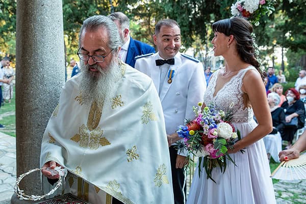 summer-military-wedding-thessaloniki-colorful-blossoms_10