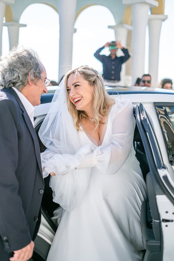 summer-wedding-athens-romantic-details-soft-white-peach-hues_13