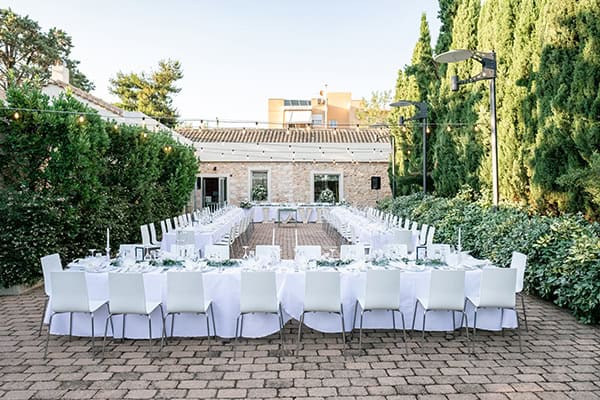 summer-wedding-athens-romantic-details-soft-white-peach-hues_17