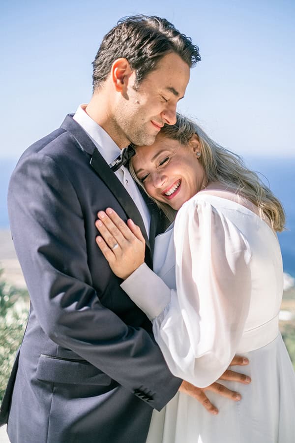 summer-wedding-athens-romantic-details-soft-white-peach-hues_33