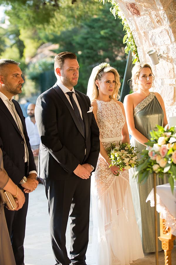 summer-wedding-athens-roses-pale-tones_17