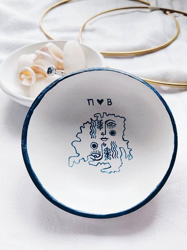 unique-ideas-wedding-favors-flaw-oriject_01