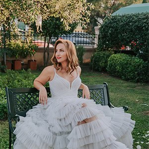 Φθινοπωρινός γάμος με λευκά λουλούδια  | Έλσα & Αντώνης