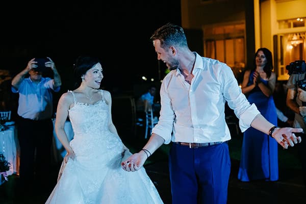 beautiful-summer-wedding-kalamata-white-pink-roses_30