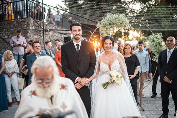 beautiful-summer-wedding-rhodes-romantic-details_07x