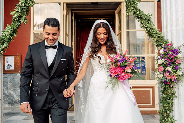 beautiful-summer-wedding-sparta-fuchsia-flowers_02