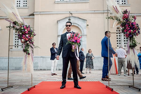 beautiful-summer-wedding-sparta-fuchsia-flowers_08