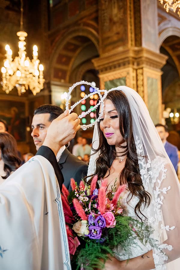 beautiful-summer-wedding-sparta-fuchsia-flowers_11