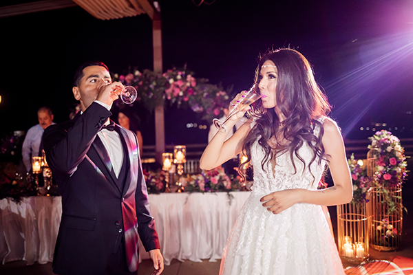 beautiful-summer-wedding-sparta-fuchsia-flowers_18