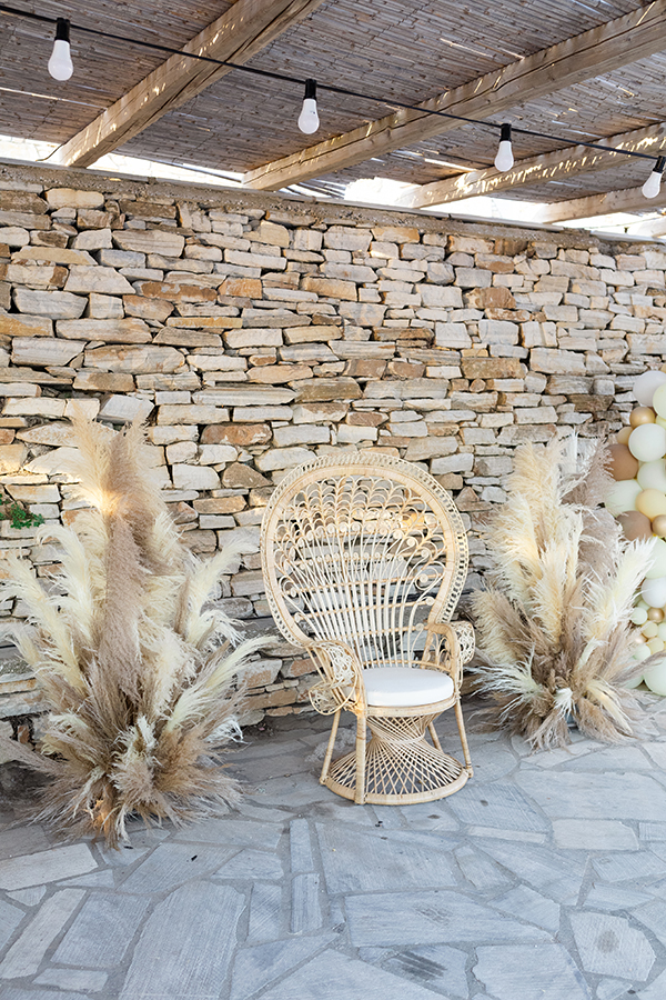 beautiful-summer-wedding-tinos-pampas-grass_20