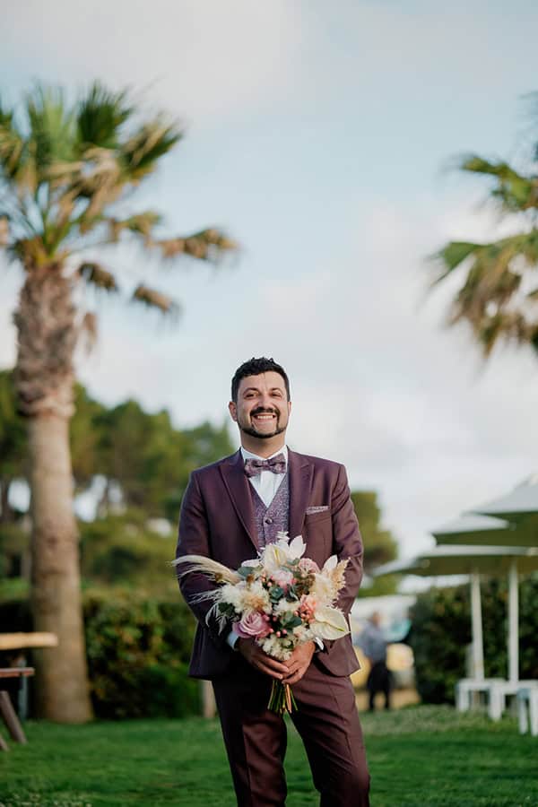 destination-summer-wedding-preveza-pastel-hues_09