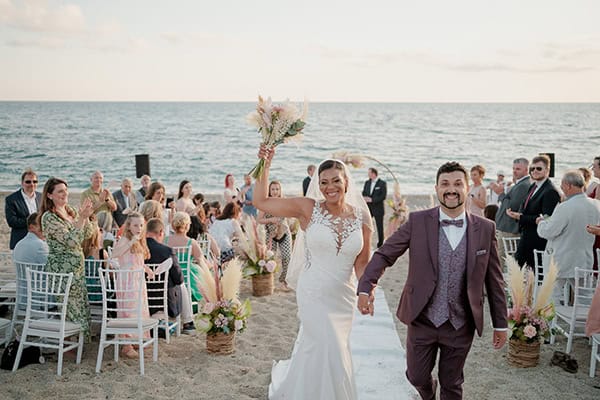destination-summer-wedding-preveza-pastel-hues_13