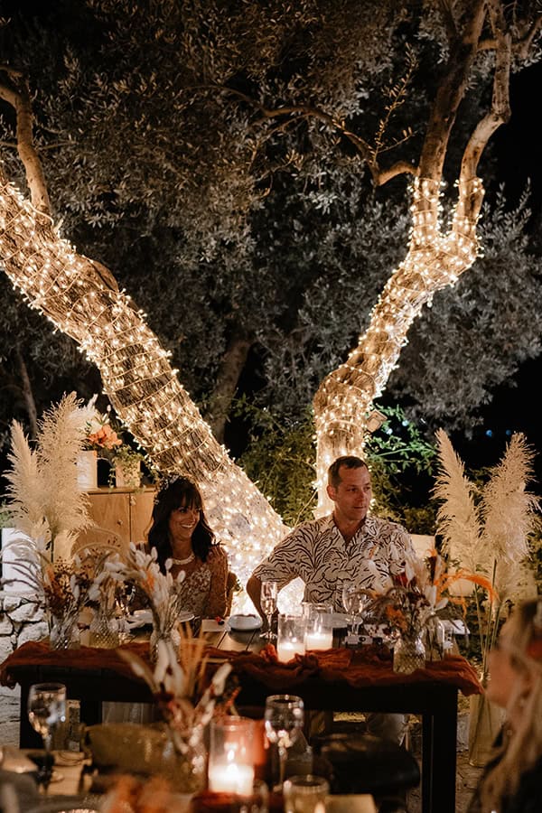 destination-wedding-crete-lovely-pampas-grass-rustic-details_33