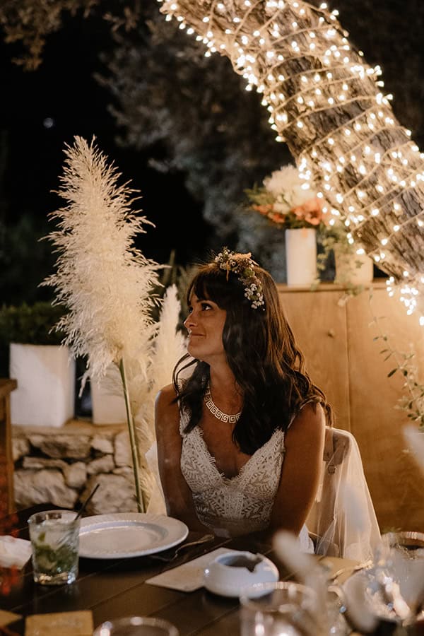 destination-wedding-crete-lovely-pampas-grass-rustic-details_34