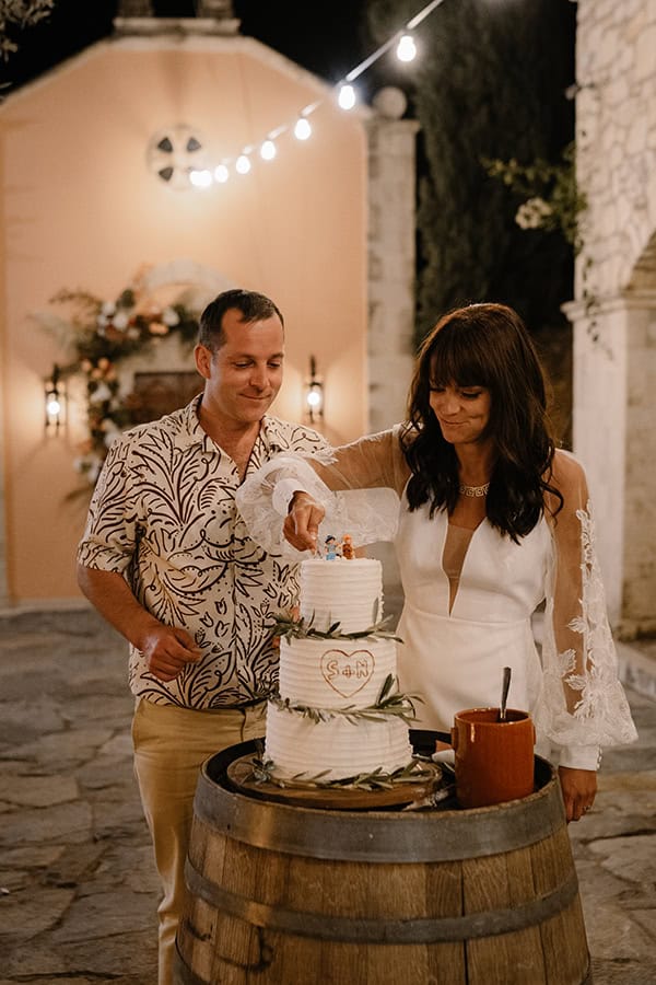 destination-wedding-crete-lovely-pampas-grass-rustic-details_36