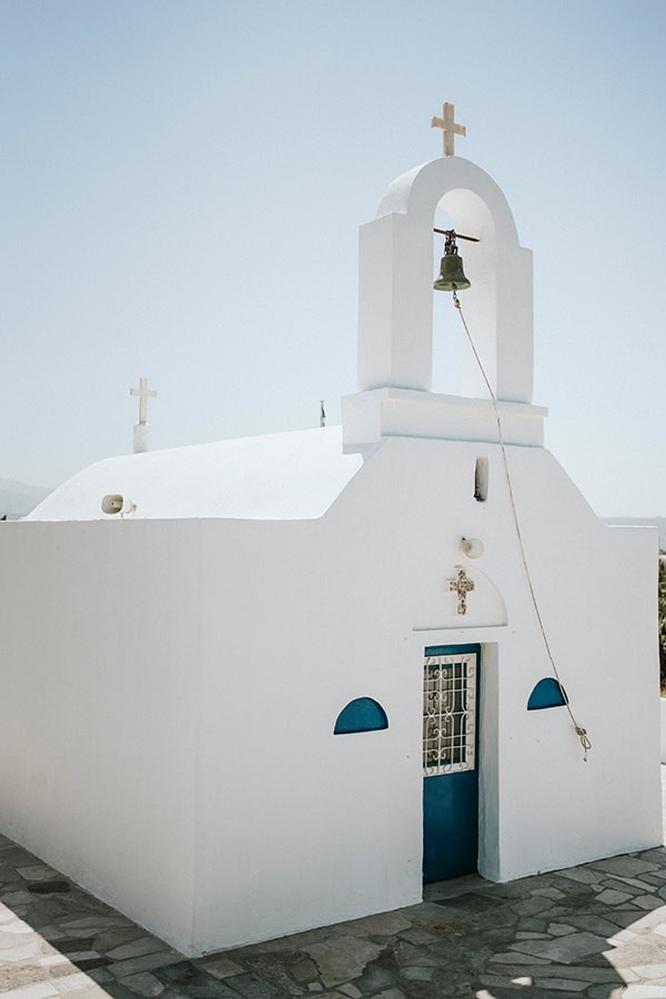 destination-wedding-naxos-white-peach-roses_03x