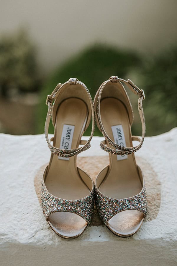 destination-wedding-naxos-white-peach-roses_04