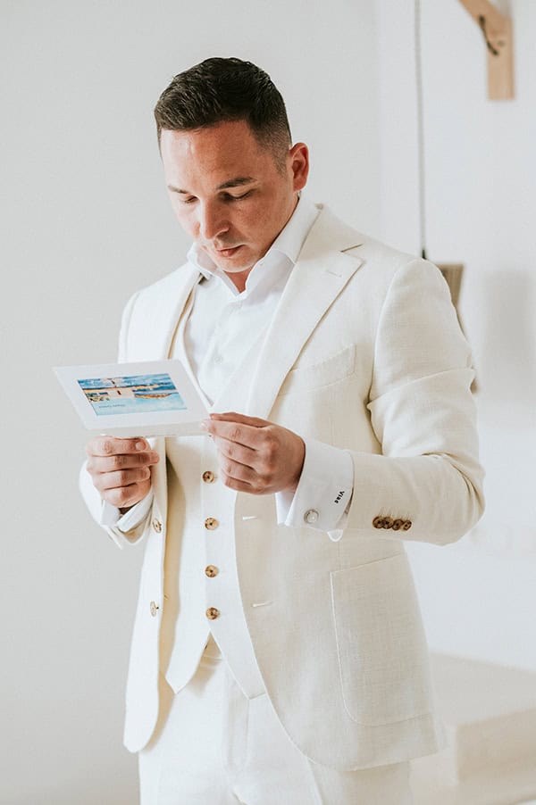 destination-wedding-naxos-white-peach-roses_12