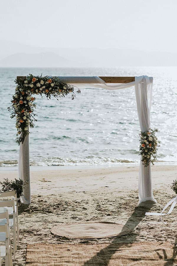 destination-wedding-naxos-white-peach-roses_12x