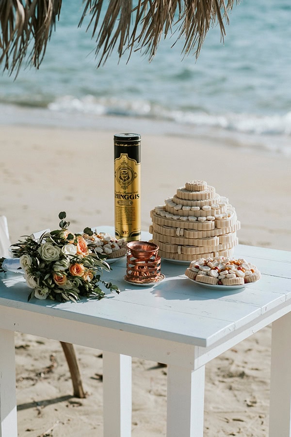 destination-wedding-naxos-white-peach-roses_16