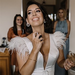 Υπέροχος καλοκαιρινός γάμος στη Θεσσαλονίκη με εντυπωσιακό ανθοστολισμό σε coral και γαλάζιες αποχρώσεις │ Μαίρη & Στέργιος