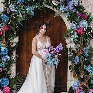 Μοντέρνος φθινοπωρινός γάμος με tropical theme | Ειρήνη & Αντώνης