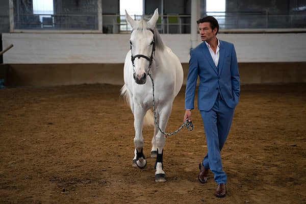 modern-groom-suits-vardas_14