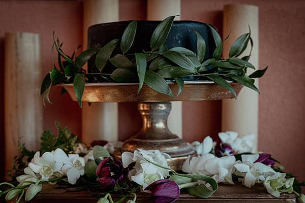 modern-wedding-decoration-ideas-black-color_07