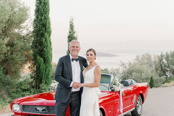 pretty-summer-wedding-antikyra-white-flowers_50