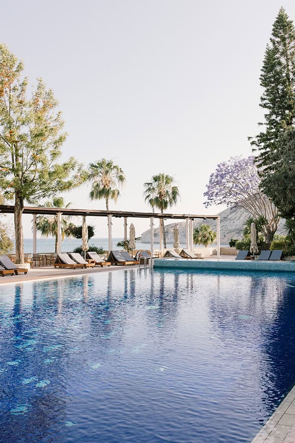 romantic-spring-wedding-columbia-beach-resort_29x