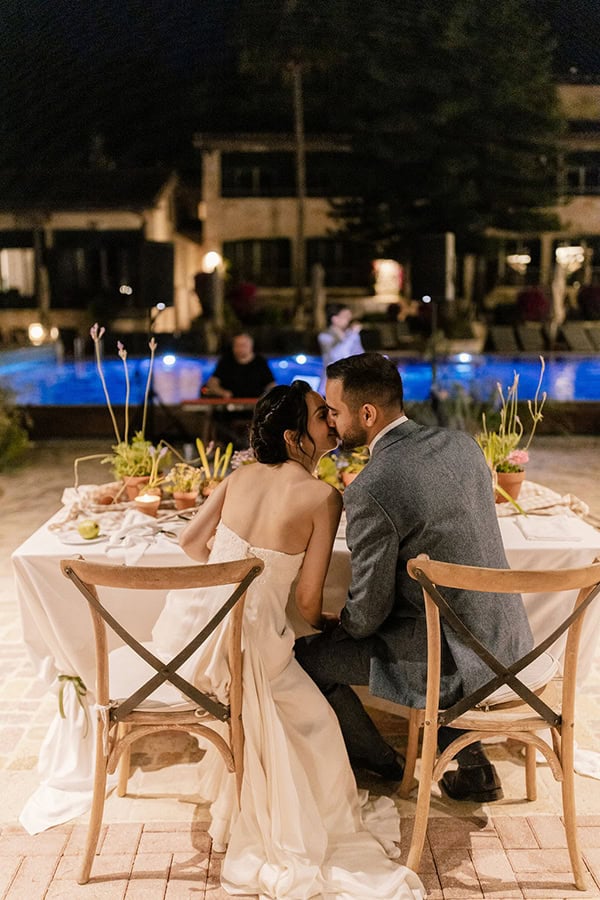 romantic-spring-wedding-columbia-beach-resort_42