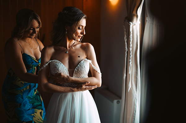 romantic-summer-wedding-larissa-lovely-snapshots_03