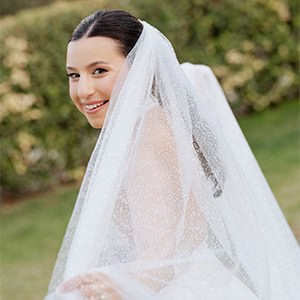 Ρομαντικός γάμος στη Δράμα με λευκά λουλούδια | Χρύσα & Μάριος