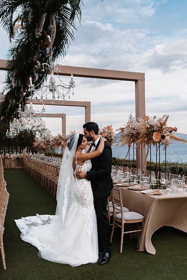 stunning-elegant-wedding-athens-boho-details_02
