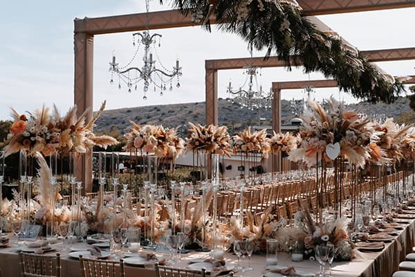 stunning-elegant-wedding-athens-boho-details_15x