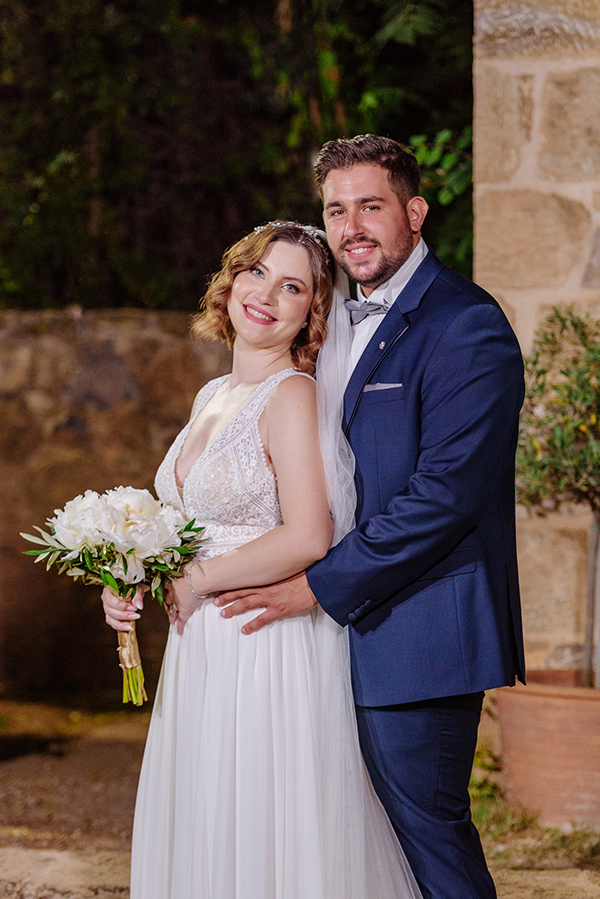 summer-wedding-kellari-papachristou-rustic-flair_02