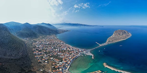summer-wedding-nafpaktos-white-flowers_05x