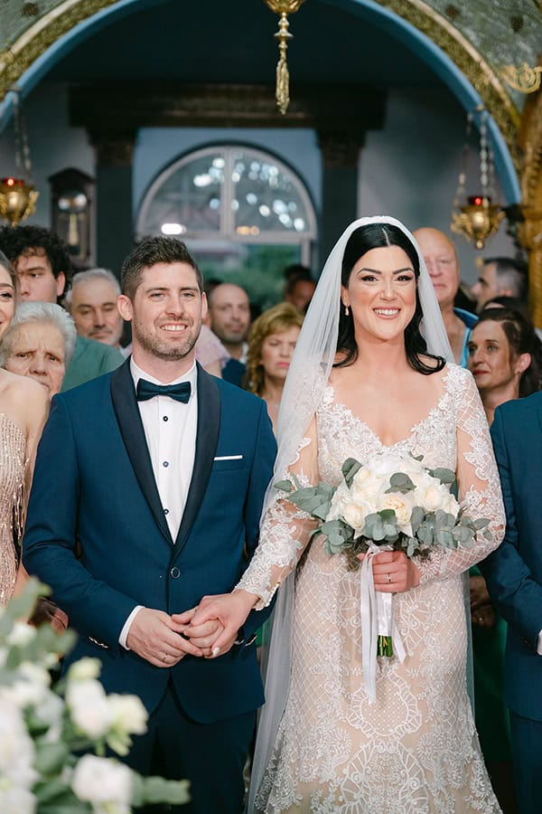 summer-wedding-nafpaktos-white-flowers_25