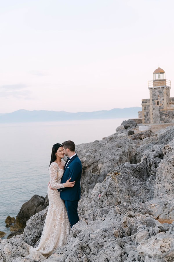 summer-wedding-nafpaktos-white-flowers_43
