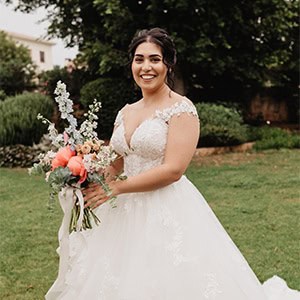 Όμορφος καλοκαιρινός γάμος στo Aphrodite Hills με peach αποχρώσεις | Ελένη & Matthew