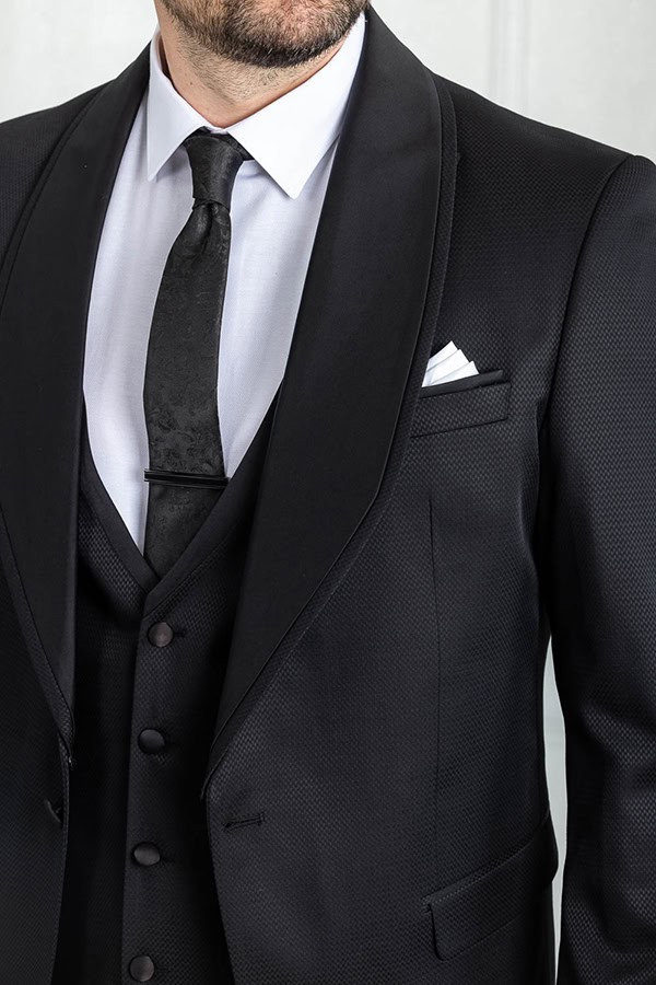 timeless-groom-attire-prince-stores_02