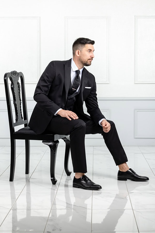timeless-groom-attire-prince-stores_02x